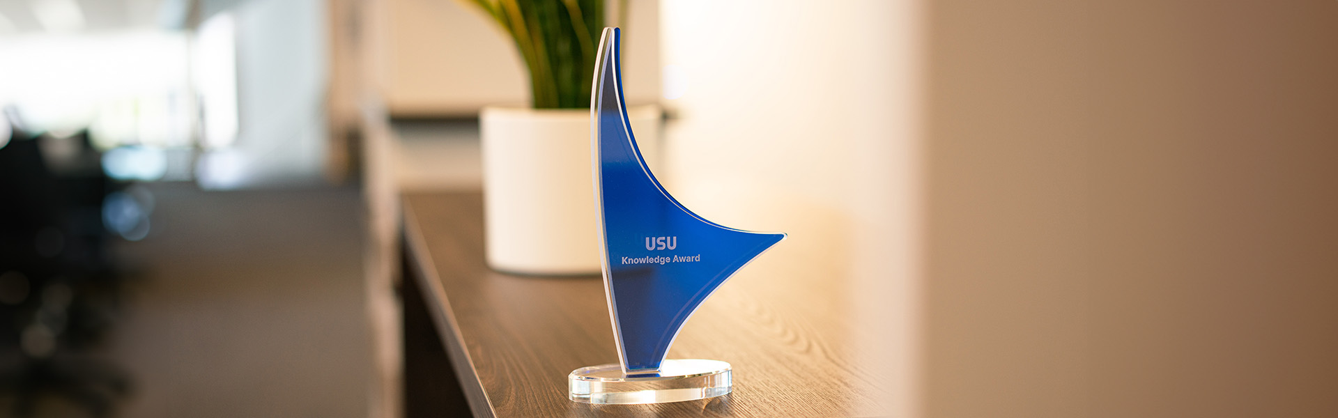 2023_09_12_usu_km_k-award_abm_1920x600px (1)