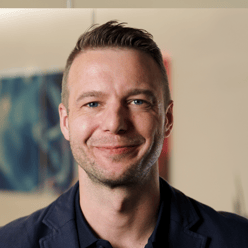 Florian Schwingenschloegl