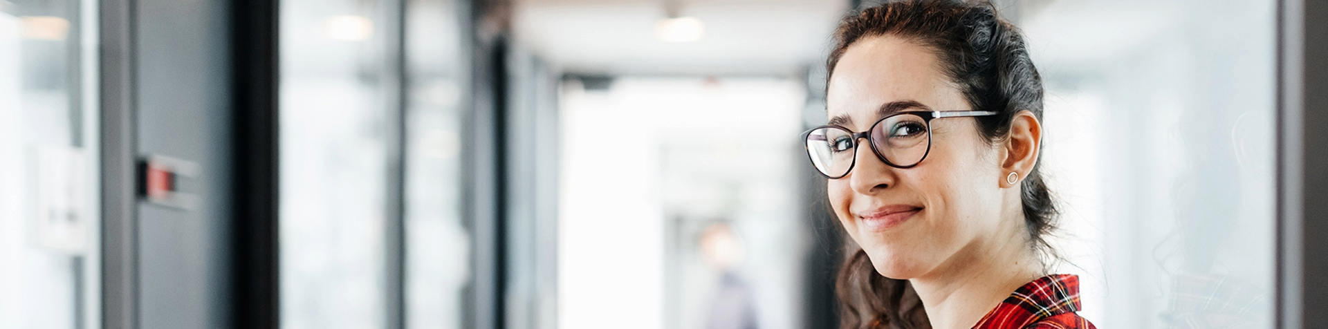 Knowledge Management for Enterprise Services